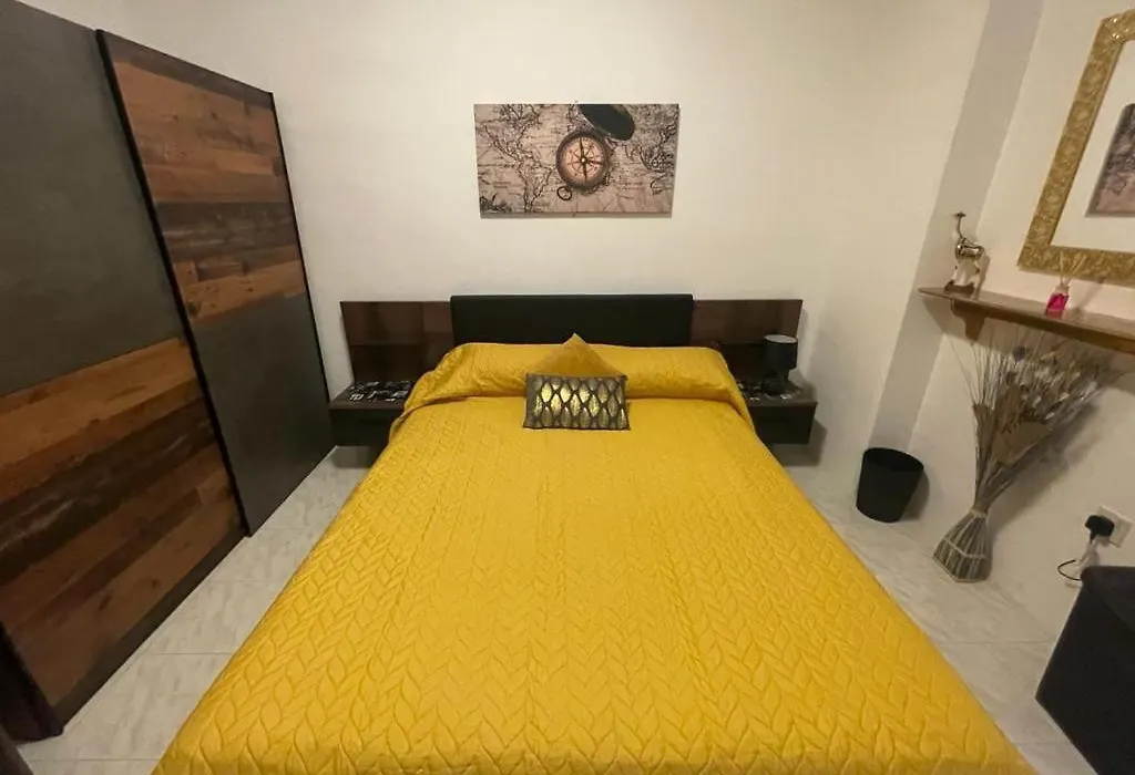 Boutique Rooms-1