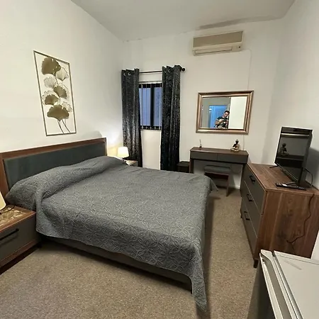 Boutique Rooms-2