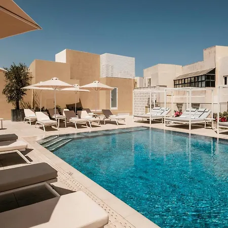 Courtyard By Marriott Sliema-3